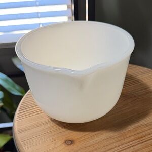 Glasbake for Sunbeam milk glass mixing bowl with pour spout